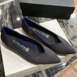 Rothy’s Slate Gray The Point Loafer size 7.5